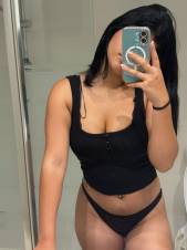 (i) EMILLY HERMOSA JOVENCITA DE 18