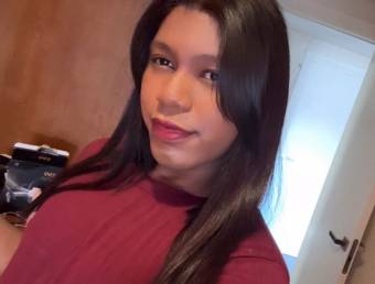 Trío con chica y trans en Salou DUPLEX