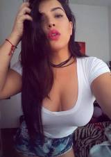 Erika al teléfono Quieres jugar conmigo????